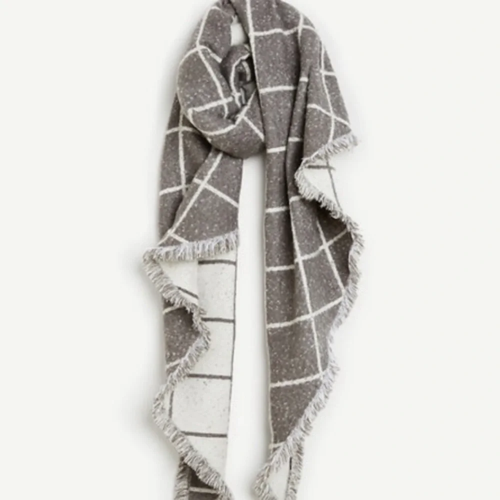 Ann Taylor Window pane blanket scarf